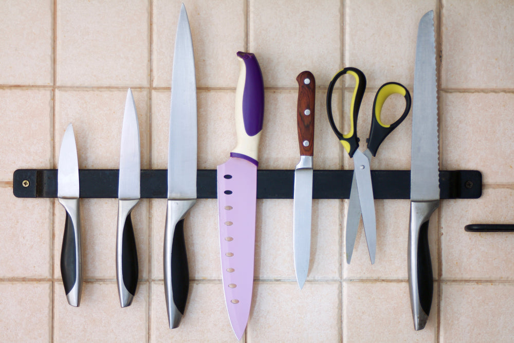 How To Store Knives In A Kitchen (And Not Ruin Them!)